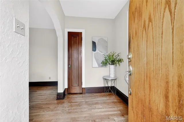 $239,900 | 5521 Rosa Avenue, St. Louis, MO 63109