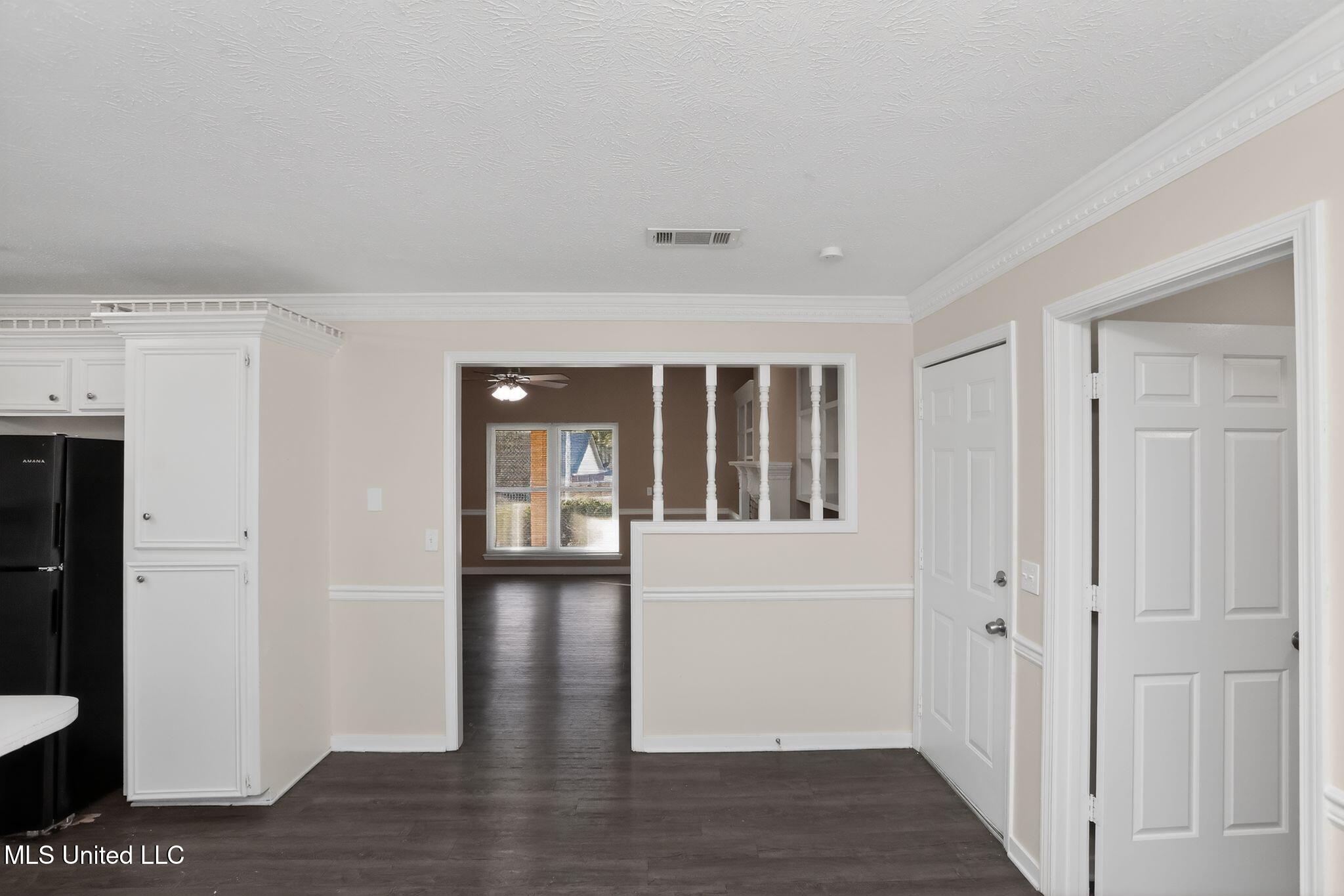 101 Sundew Place Jackson, MS 39212 - Photo 17 of 35 23_101_Sundew_Pl_Jackson_MS_39212-Kitche