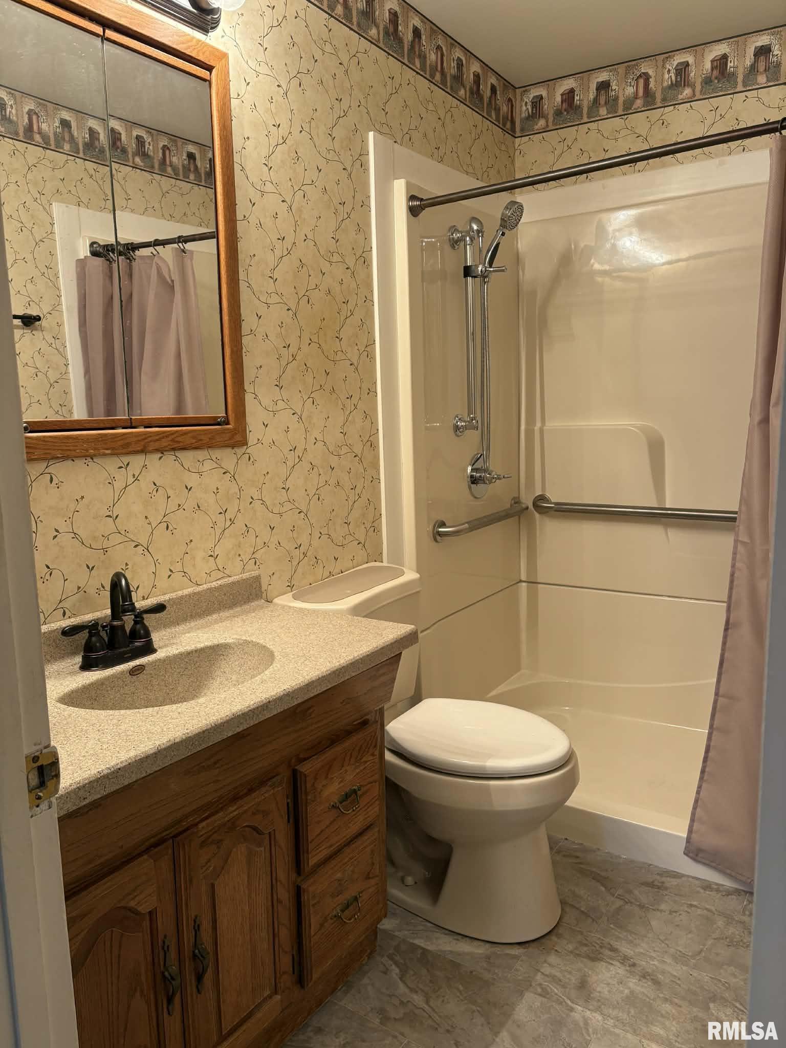 810 South 17th Street Quincy, IL 62301 - Photo 10 of 11