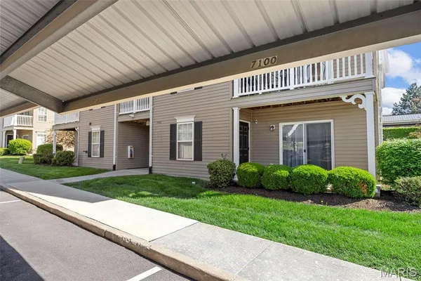 $200,000 | 7100 Spring Creek Lane, O'Fallon, MO 63368