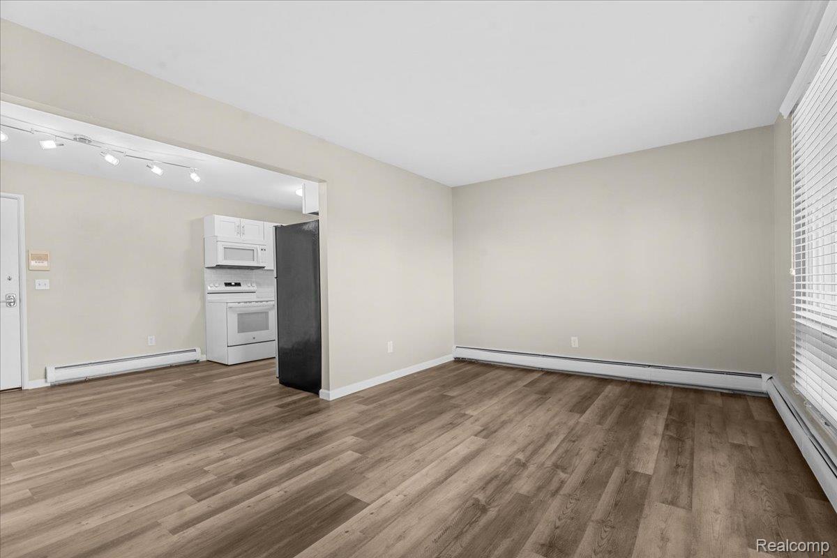1545 Cherboneau Place, Unit 41 Detroit, MI 48207 - Photo 13 of 21