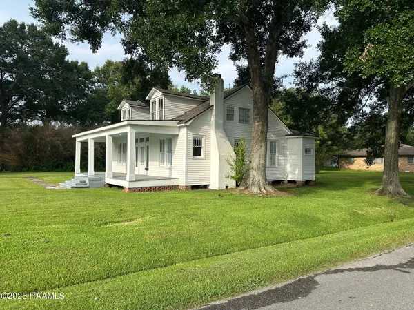 $230,000 | 209 Park Avenue, Abbeville, LA 70510