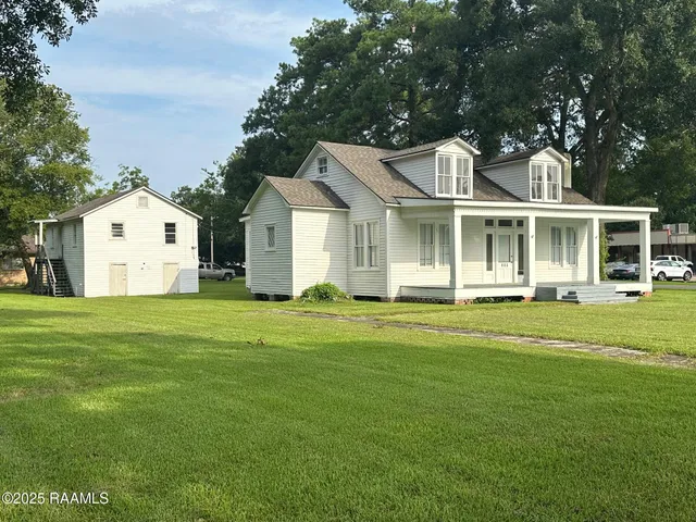 $230,000 | 209 Park Avenue, Abbeville, LA 70510