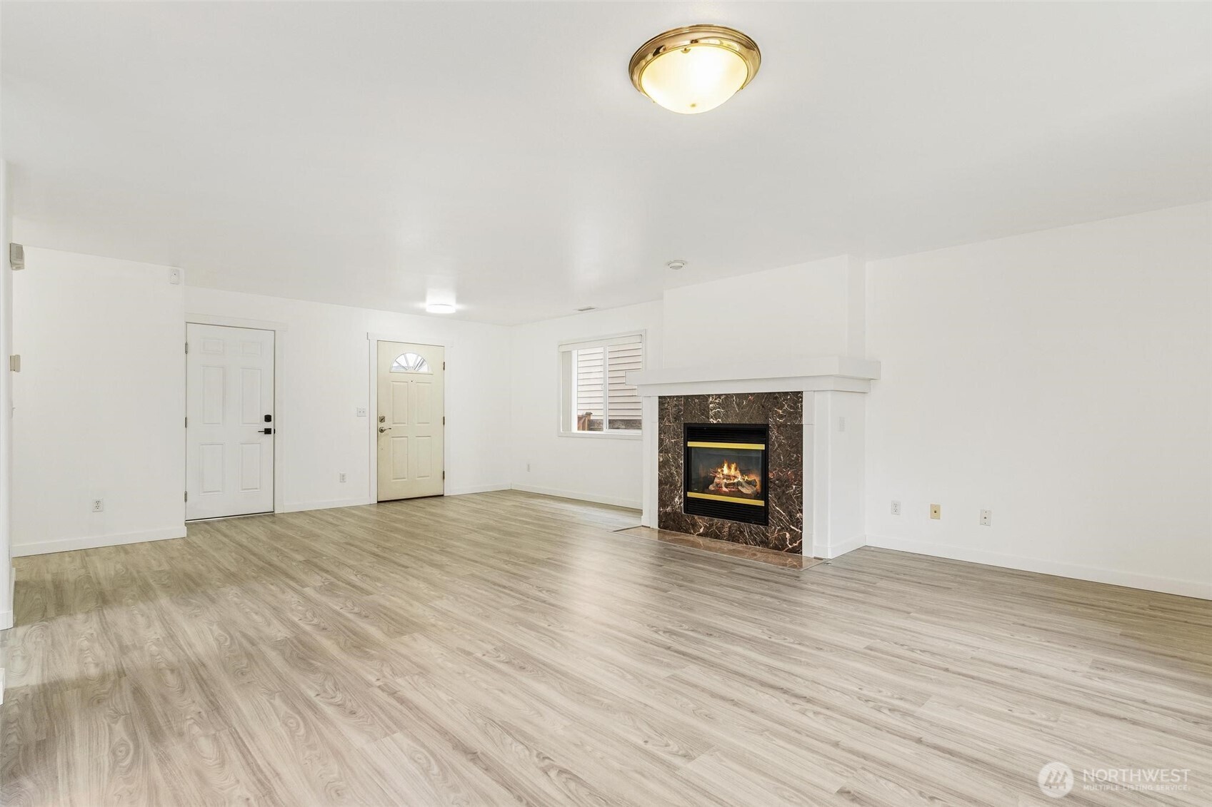 110 Ferndale Avenue Southeast Renton, WA 98056 - Photo 10 of 40