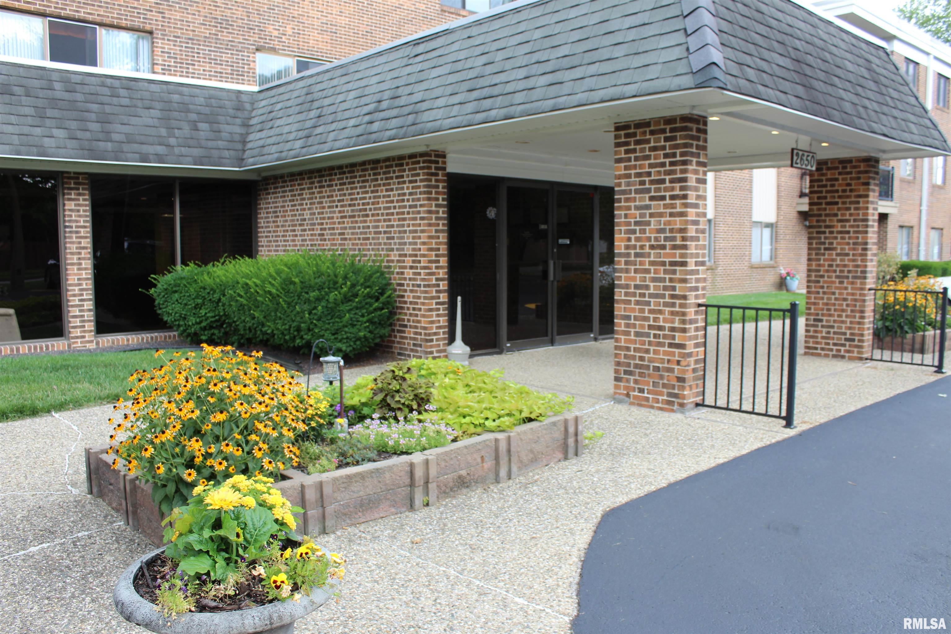 2650 Cooper Avenue, Unit 301 Springfield, IL 62704 - Photo 2 of 31 Gallery Image 2