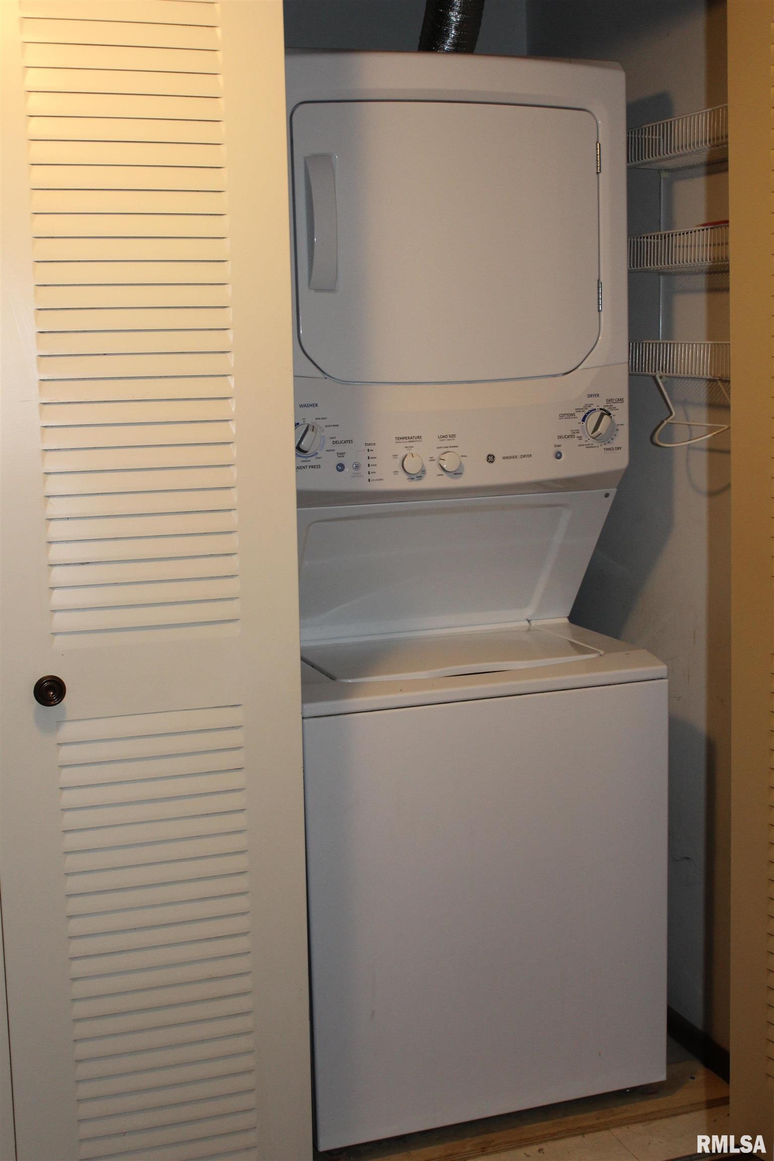 2650 Cooper Avenue, Unit 301 Springfield, IL 62704 - Photo 23 of 31 Gallery Image 23