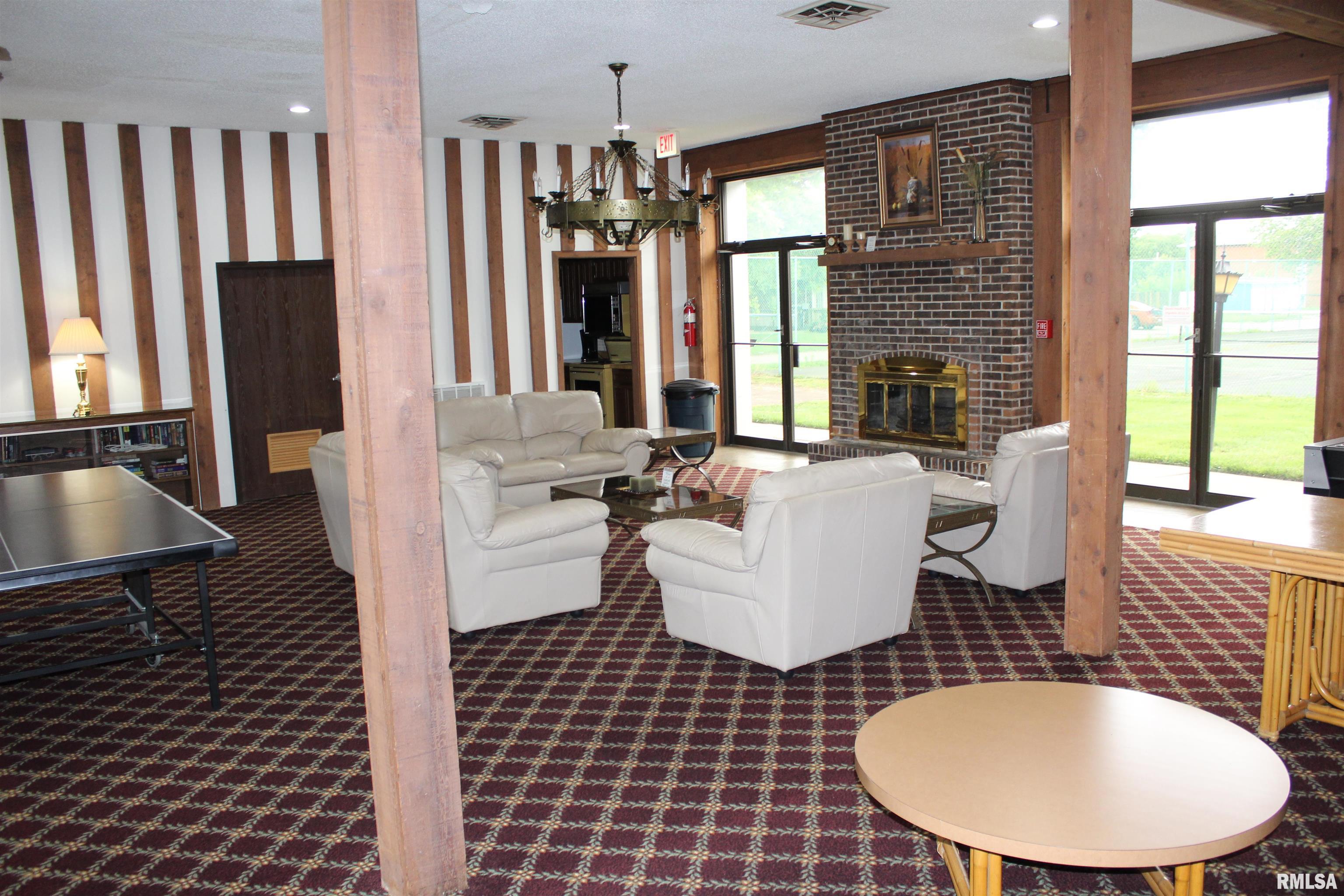 2650 Cooper Avenue, Unit 301 Springfield, IL 62704 - Photo 6 of 31 Gallery Image 6