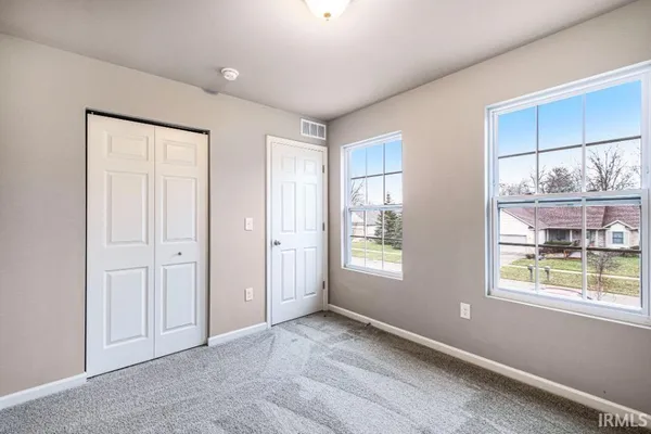 $384,900 | 504 Daybreak Drive, Lakeville, IN 46536