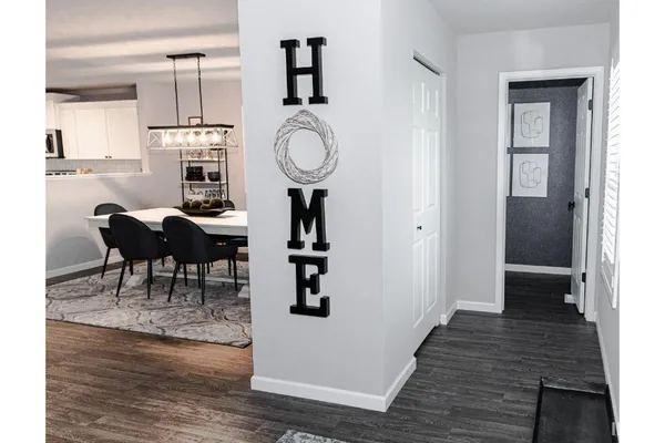 $384,900 | 504 Daybreak Drive, Lakeville, IN 46536