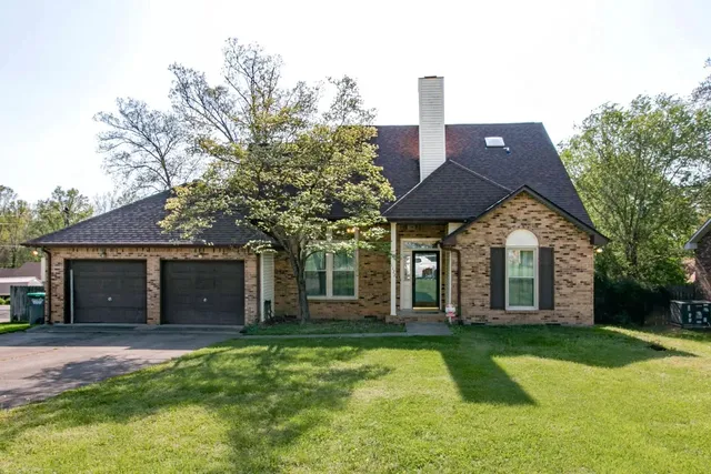 $1,750 | 1122 Rosebrook Drive, Clarksville, TN 37042