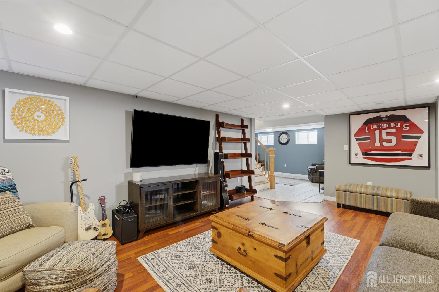 31 Middle Hill Road Colonia, NJ 07067 - Photo 22 of 50