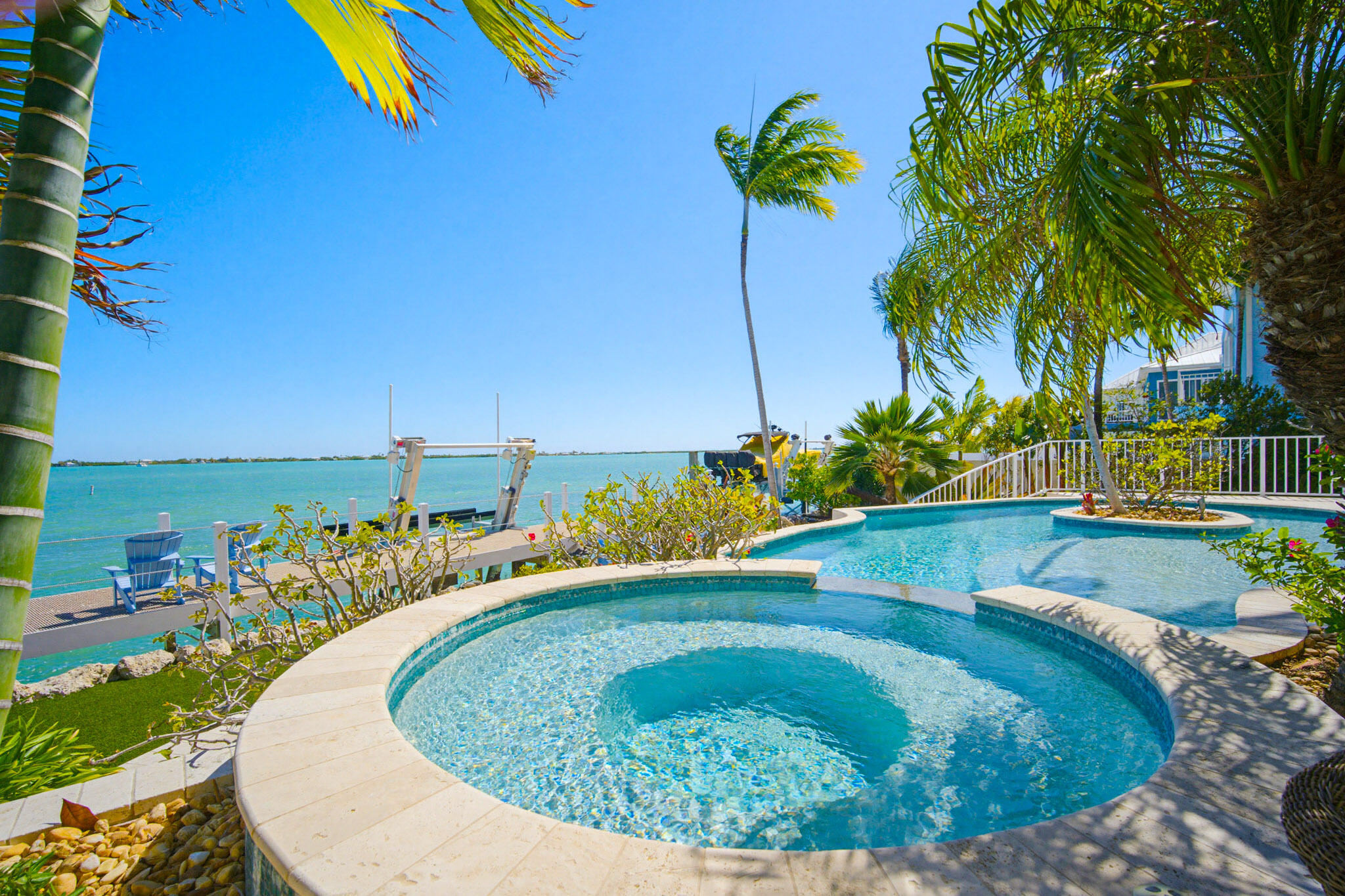 421 La Fitte Road Summerland Key, FL 33042 - Photo 23 of 75 Waterfront Spa & Pool