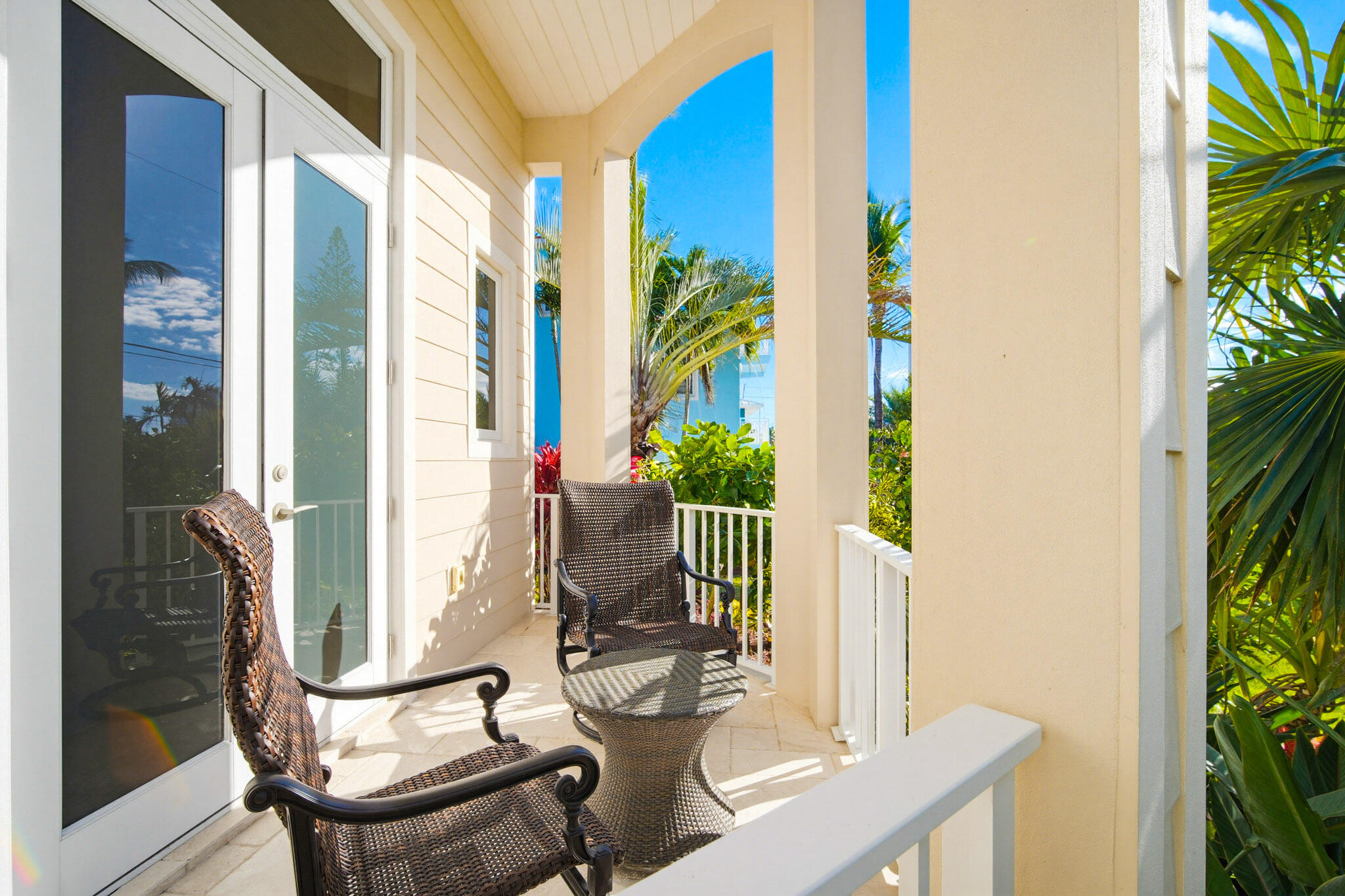 421 La Fitte Road Summerland Key, FL 33042 - Photo 37 of 75 L1st Floor Suite Balcony