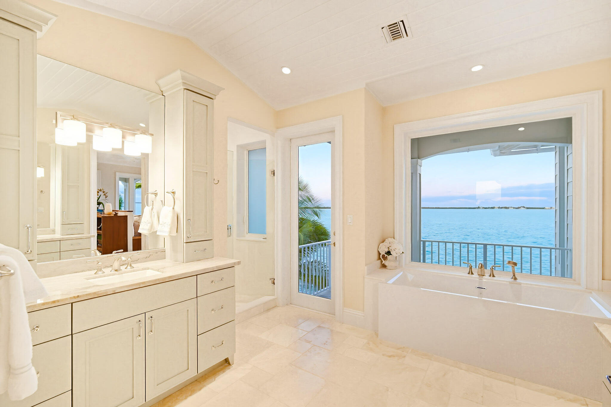 421 La Fitte Road Summerland Key, FL 33042 - Photo 50 of 75 Primary Suite Bathroom