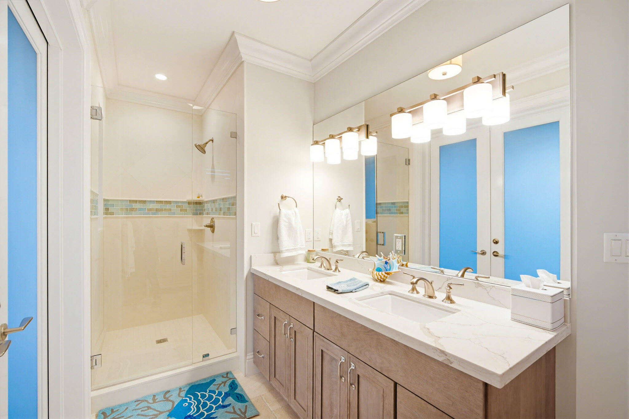 421 La Fitte Road Summerland Key, FL 33042 - Photo 55 of 75 2nd Floor Guest Suite Bathroom