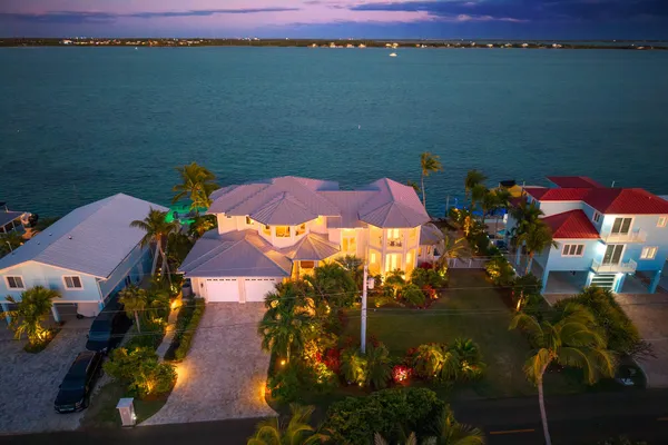 $4,500,000 | 421 La Fitte Road, Summerland Key, FL 33042