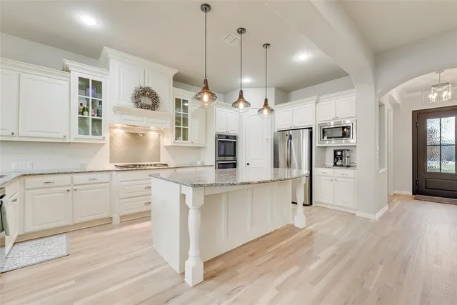 $4,800 | 717 Calm Crest Drive, Rockwall, TX 75087