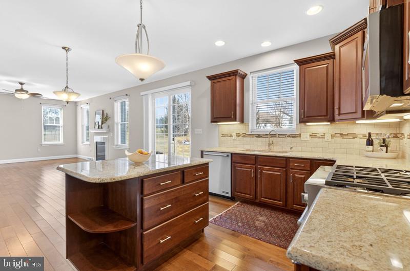 617 Dorset Street Lititz, PA 17543 - Photo 8 of 29 Kitchen
