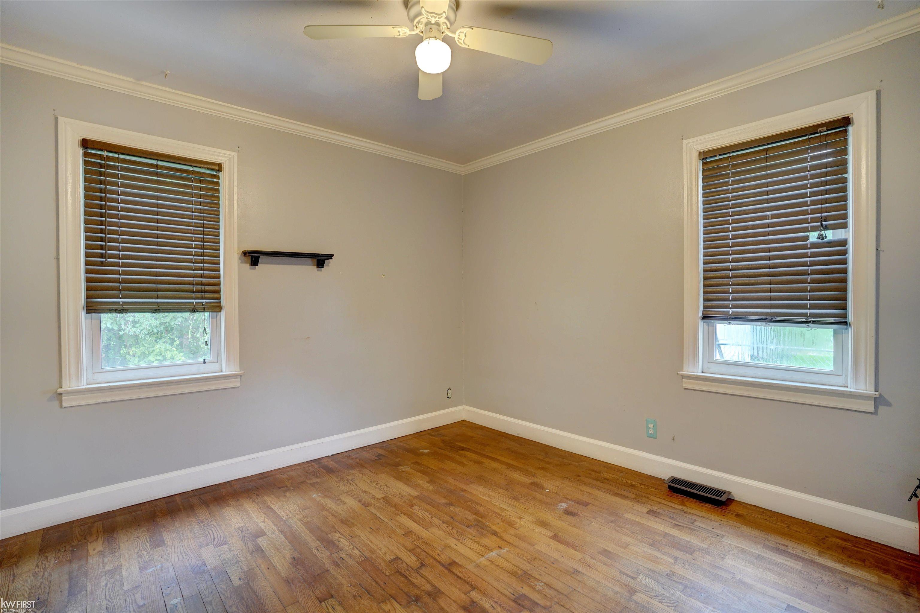 5270 Richfield Road Flint, MI 48506 - Photo 18 of 52 50152001-2d6b1bdc-ebe2-459c-9d6e-089621f2a9eb.JPG
