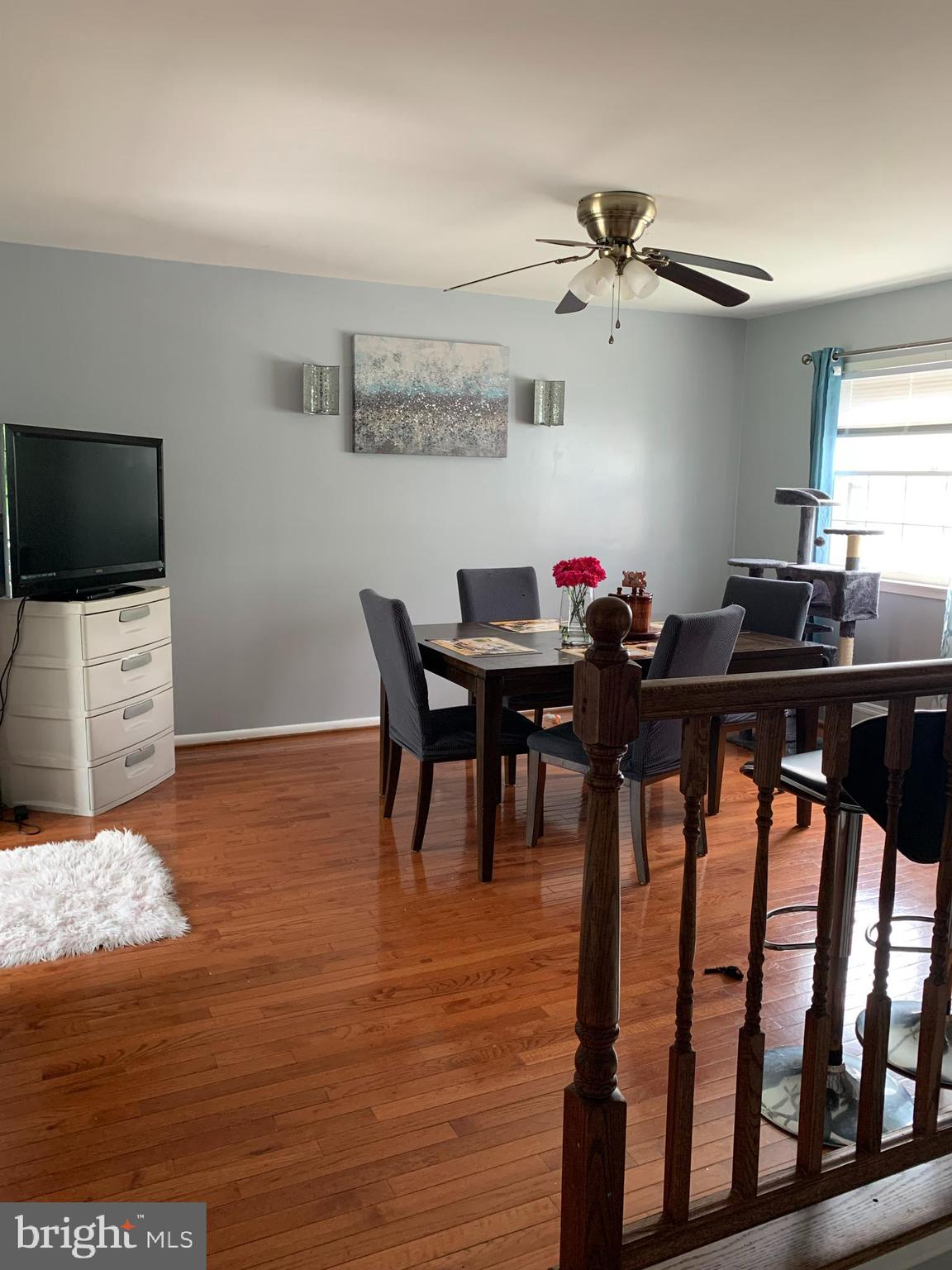 4208 Granby Road Woodbridge, VA 22193 - Photo 11 of 28 living room