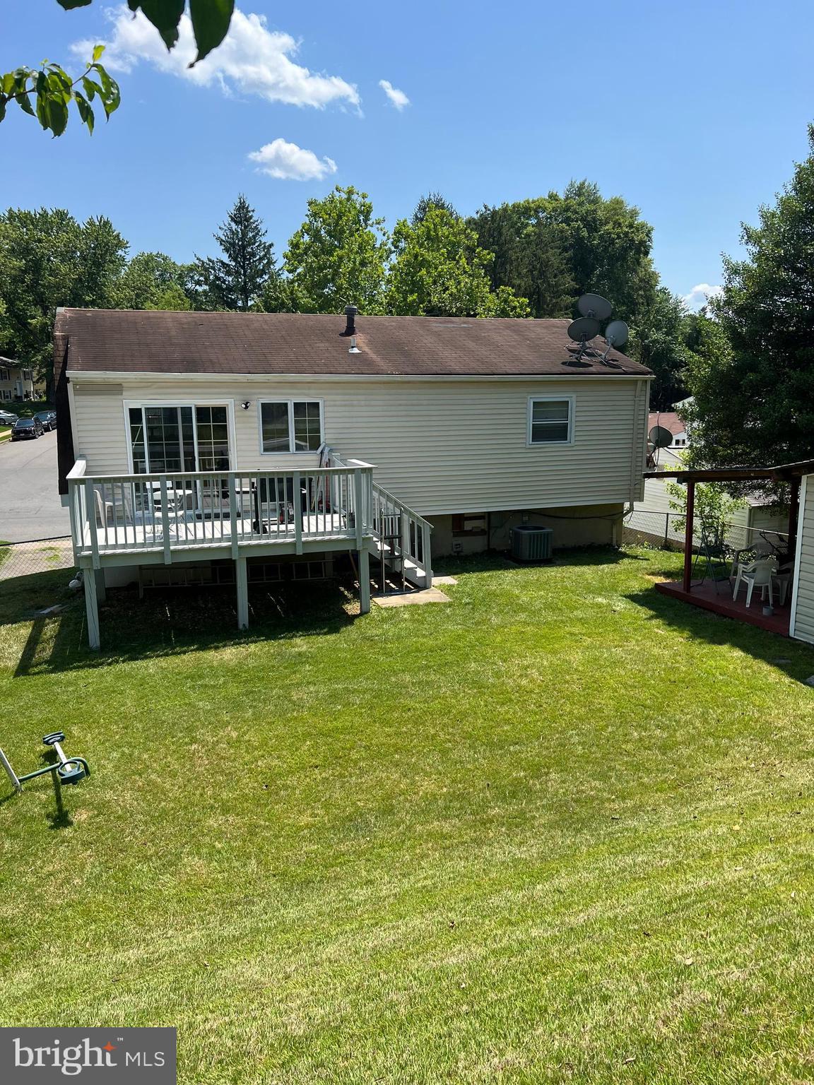 4208 Granby Road Woodbridge, VA 22193 - Photo 25 of 28 backyard