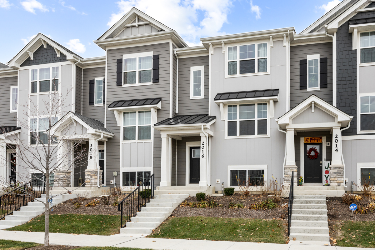 2016 Yellowstone Boulevard Mundelein, IL 60060 - Photo 1 of 26 a front view of a house with a yard