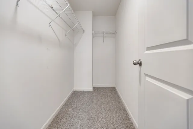 $3,295 | 2016 Yellowstone Boulevard, Mundelein, IL 60060