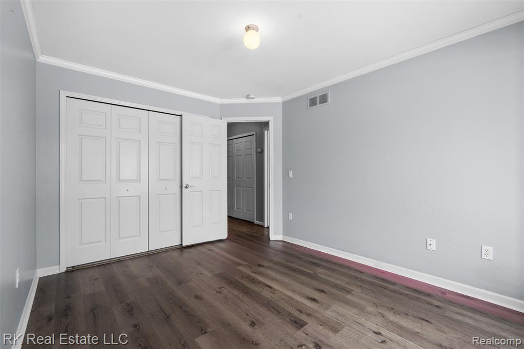53114 Ridgewood Drive Chesterfield, MI 48051 - Photo 28 of 41