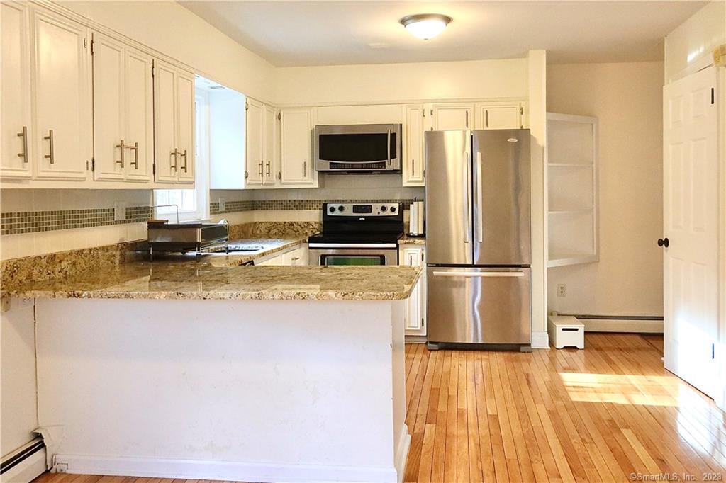 16 Dawn Lane Ridgefield, CT 06877 - Photo 4 of 30