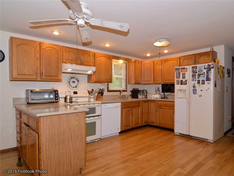 69 Wagner Road Westerly, RI 02891 - Photo 7 of 24 Kitchen.