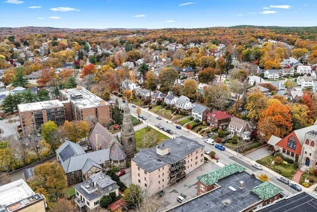 $419,000 | 154 High Street, Unit 204, Medford, MA 02155