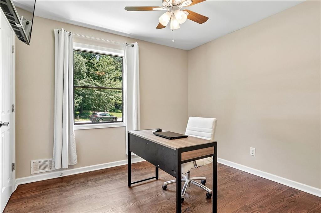 3211 Oakbrook Lane Clarkston, GA 30021 - Photo 18 of 32