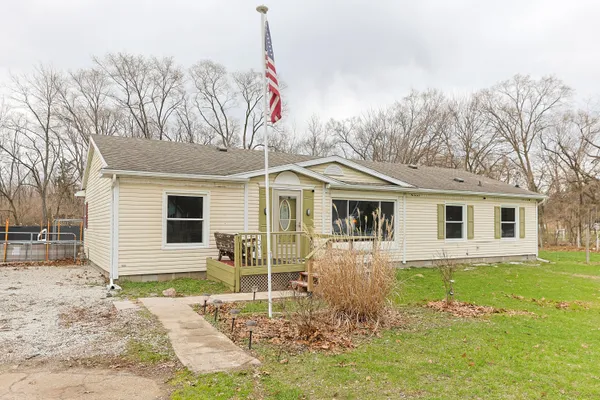 $250,000 | 70955 Ironwood Drive, Niles, MI 49120