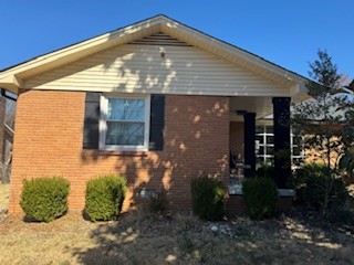 314 Kimbrough Road Clarksville, TN 37043 - Photo 29 of 29 a front view of a house