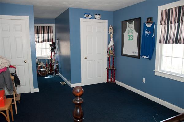 64 Haskell Ridge Road Rochester, MA 02770 - Photo 8 of 22