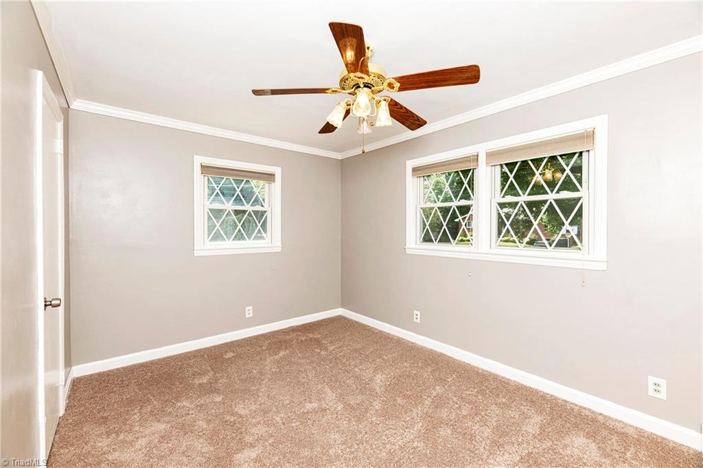 1443 Capri Road Southwest Winston-Salem, NC 27103 - Photo 16 of 46 Gallery Image 16