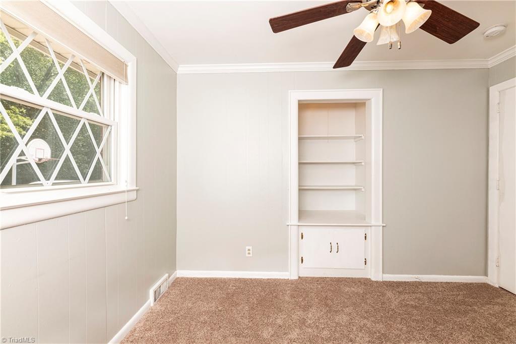 1443 Capri Road Southwest Winston-Salem, NC 27103 - Photo 23 of 46 Gallery Image 23
