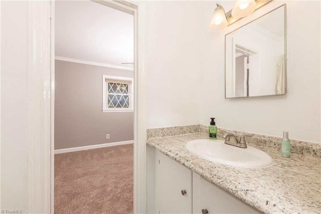1443 Capri Road Southwest Winston-Salem, NC 27103 - Photo 25 of 46 Gallery Image 25