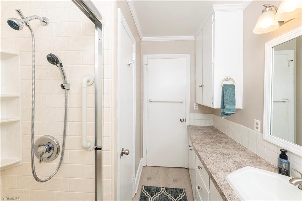 1443 Capri Road Southwest Winston-Salem, NC 27103 - Photo 27 of 46 Gallery Image 27