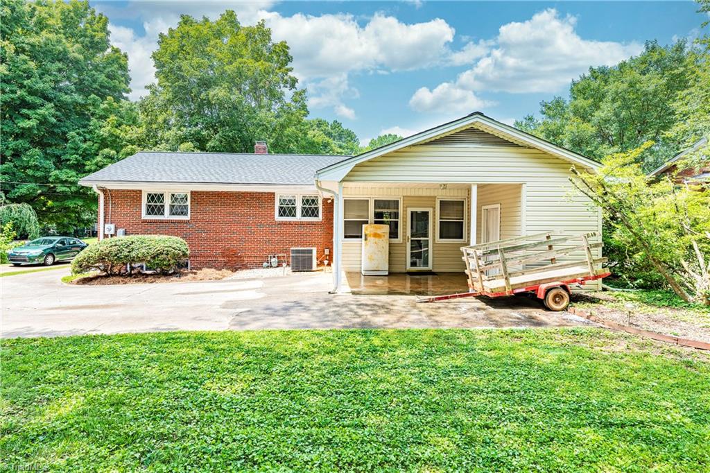 1443 Capri Road Southwest Winston-Salem, NC 27103 - Photo 46 of 46 Gallery Image 46