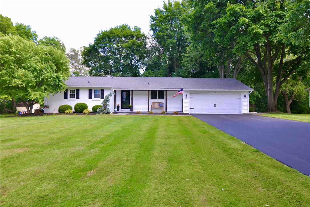 55 Ross Brook Drive Penfield, NY 14625 - Photo 1 of 34