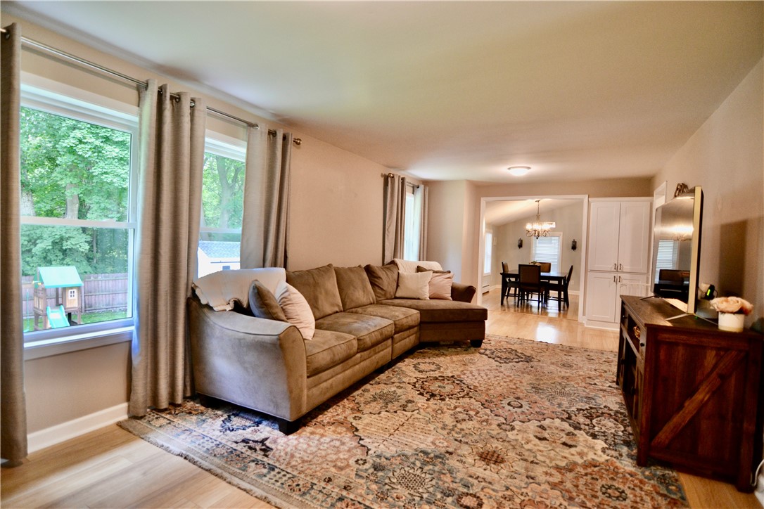 55 Ross Brook Drive Penfield, NY 14625 - Photo 11 of 34