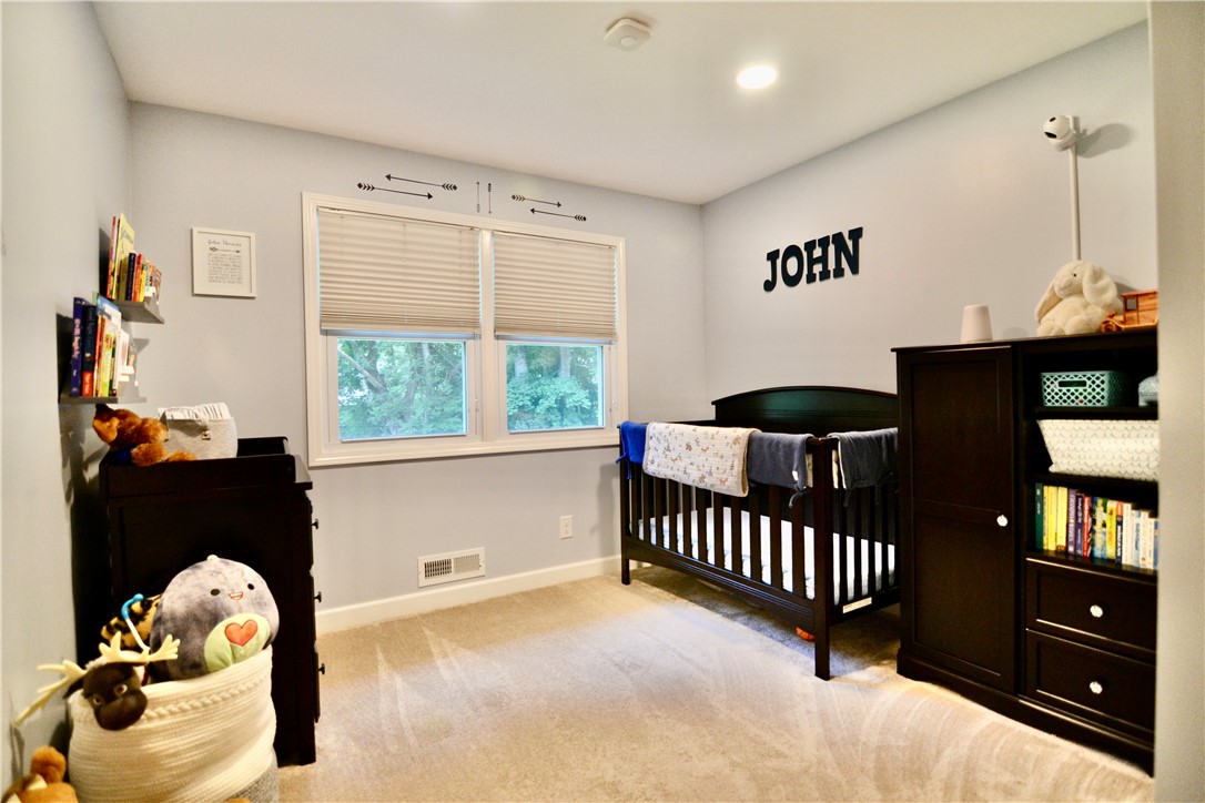 55 Ross Brook Drive Penfield, NY 14625 - Photo 20 of 34