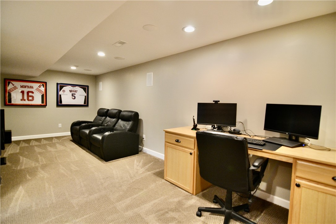 55 Ross Brook Drive Penfield, NY 14625 - Photo 26 of 34