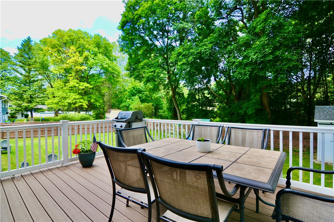 55 Ross Brook Drive Penfield, NY 14625 - Photo 31 of 34