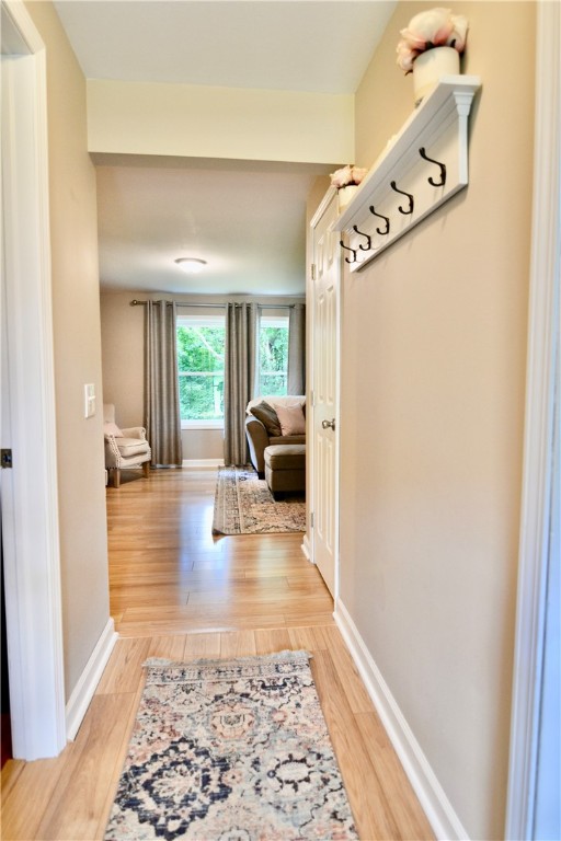 55 Ross Brook Drive Penfield, NY 14625 - Photo 4 of 34