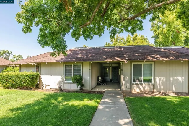 $499,000 | 825 Oak Grove Road, Unit 35, Concord, CA 94518