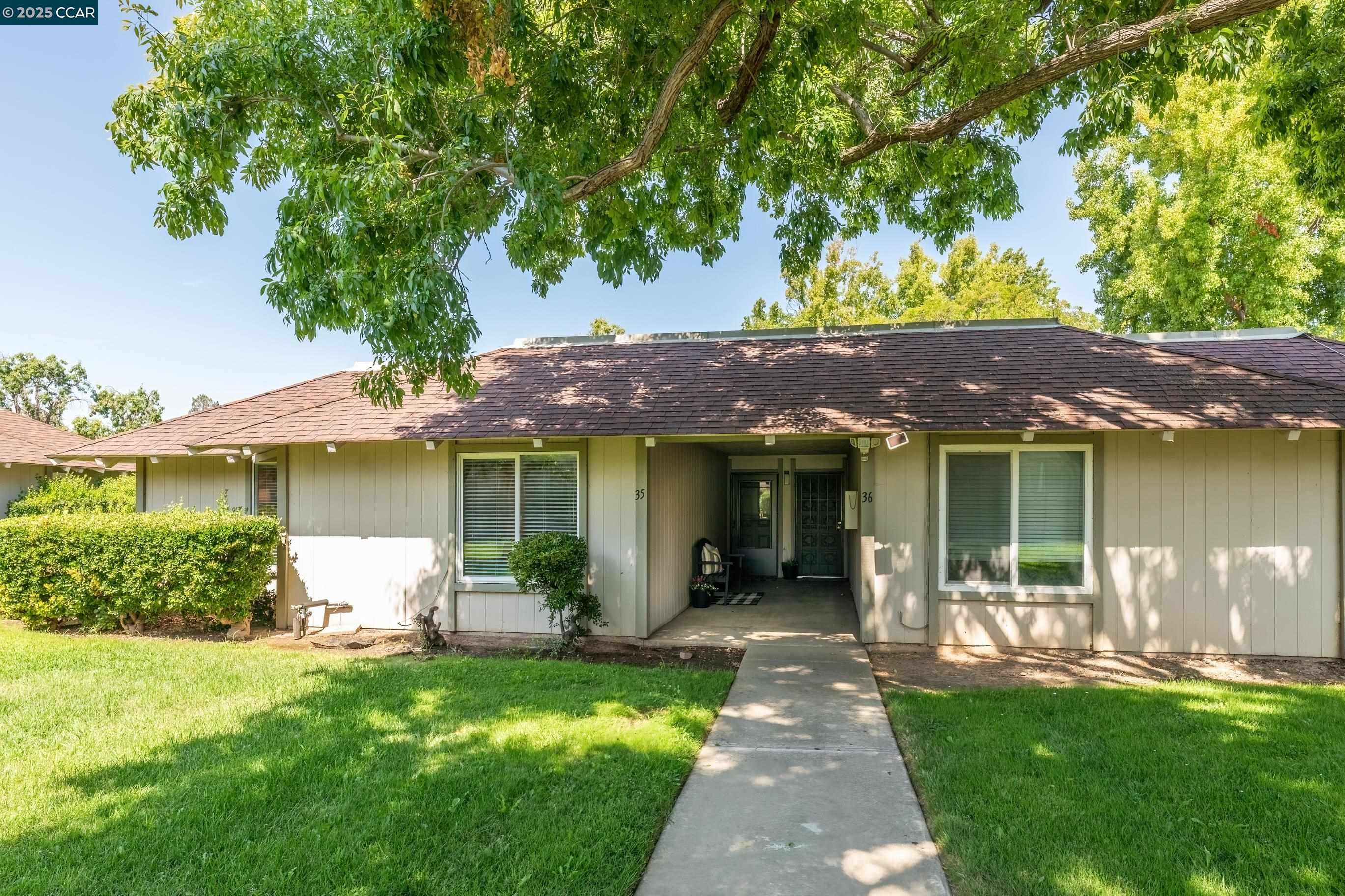 825 Oak Grove Road, Unit 35 Concord, CA 94518 - Photo 1 of 1