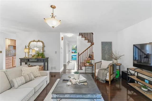 $389,900 | 2970 Mendon Road, Unit 84, Cumberland, RI 02864