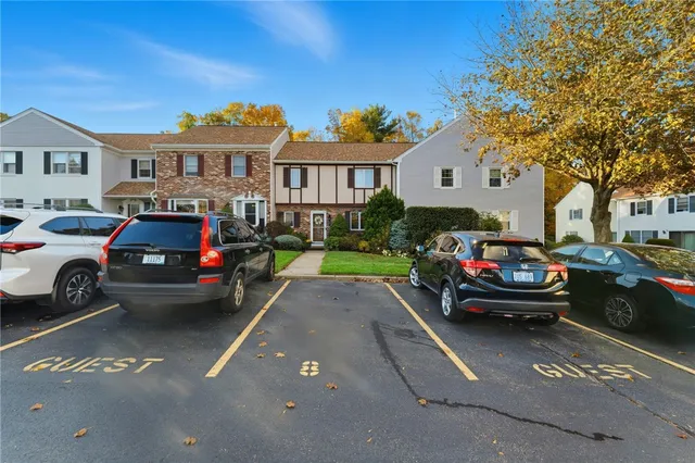$389,900 | 2970 Mendon Road, Unit 84, Cumberland, RI 02864